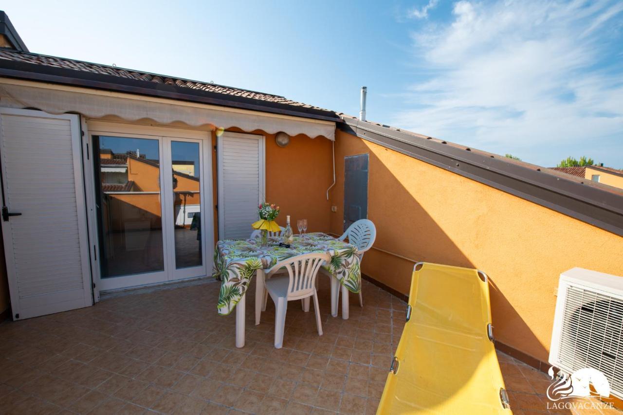סירמיונה Appartamento Garden Ville מראה חיצוני תמונה